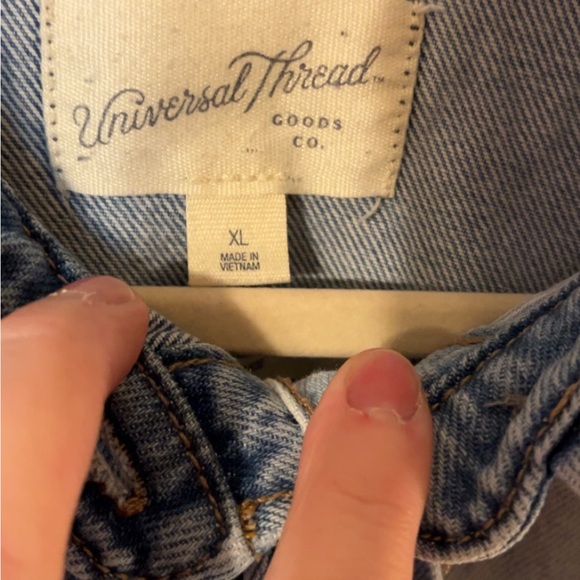 Universal Thread Blue Denim Shirt SIZE XL - Picture 3 of 3